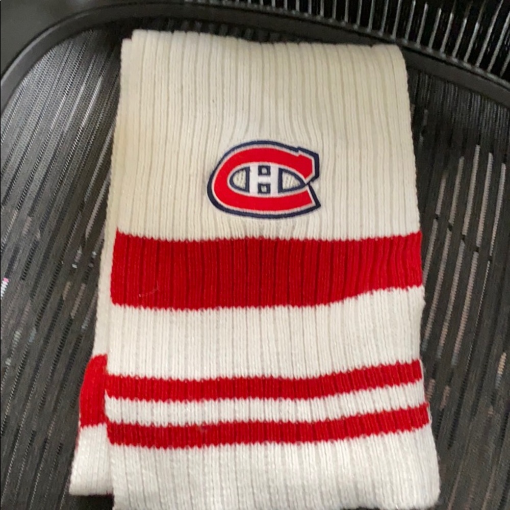 Women’s Montreal Canadians official scarf
